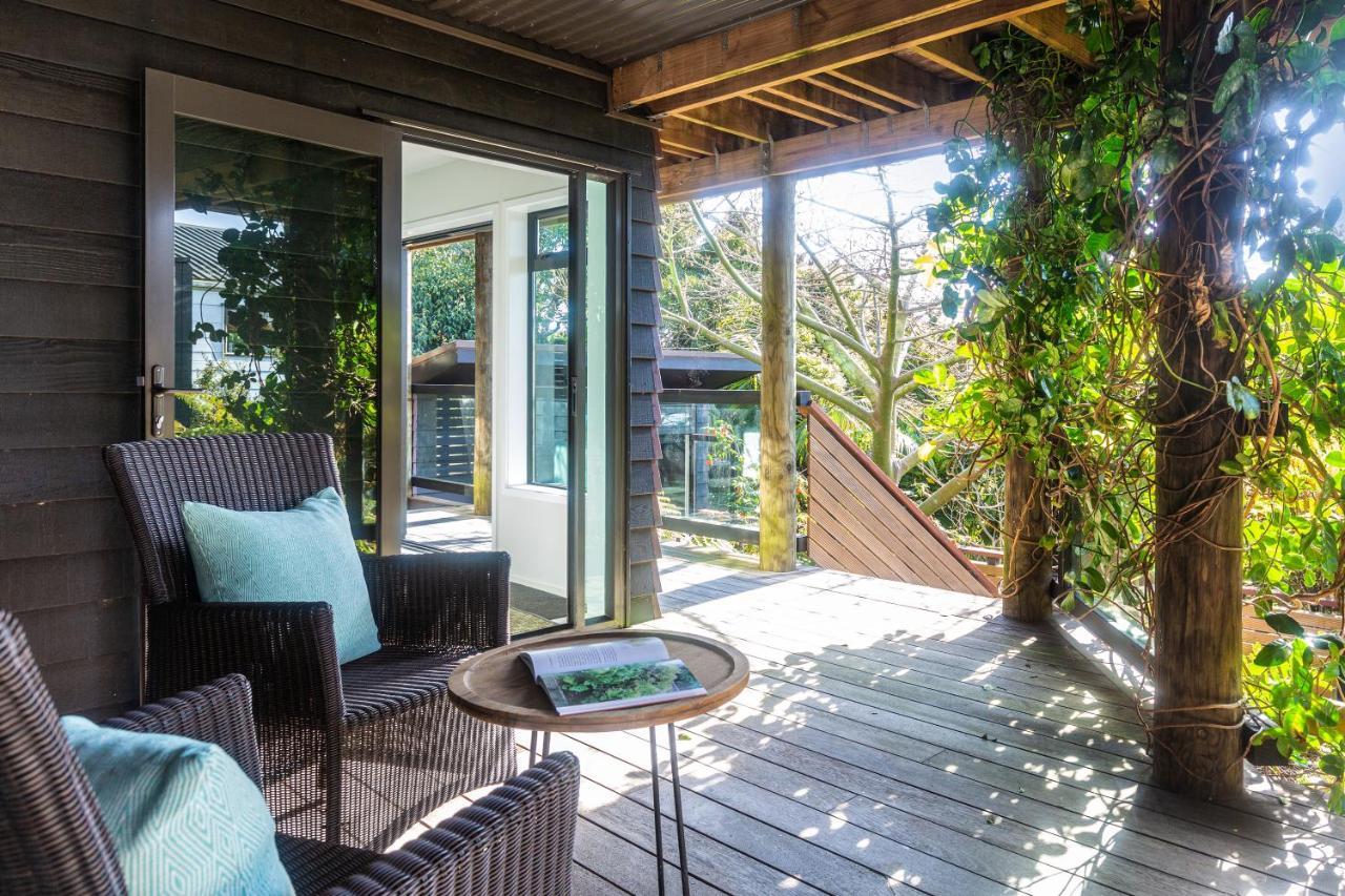 Taonga With Sea Views By Waiheke Unlimited Villa Oneroa Exteriör bild