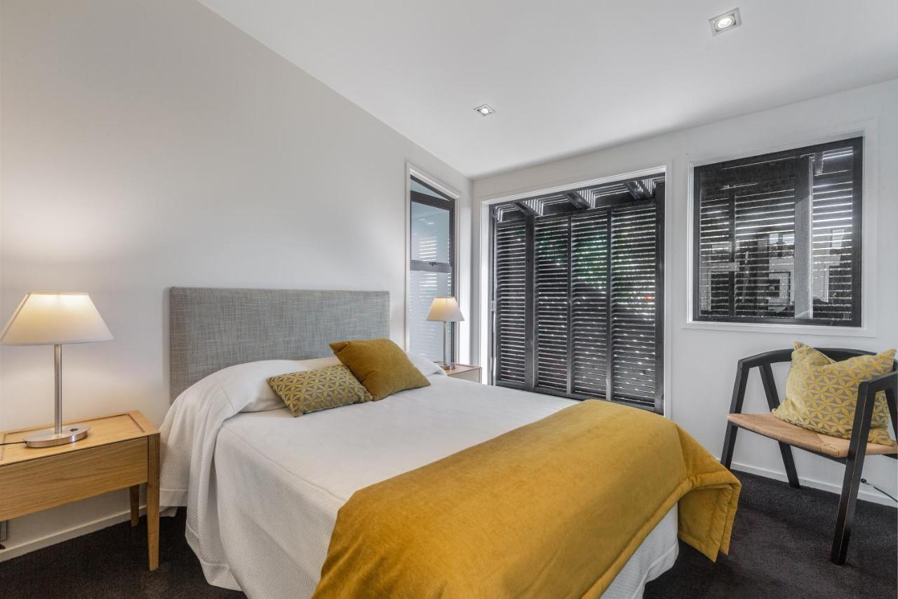 Taonga With Sea Views By Waiheke Unlimited Villa Oneroa Exteriör bild